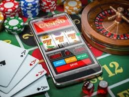 789pet Slots ကို Mobile App ဖြင့် ကစားနေသော မြင်ကွင်း